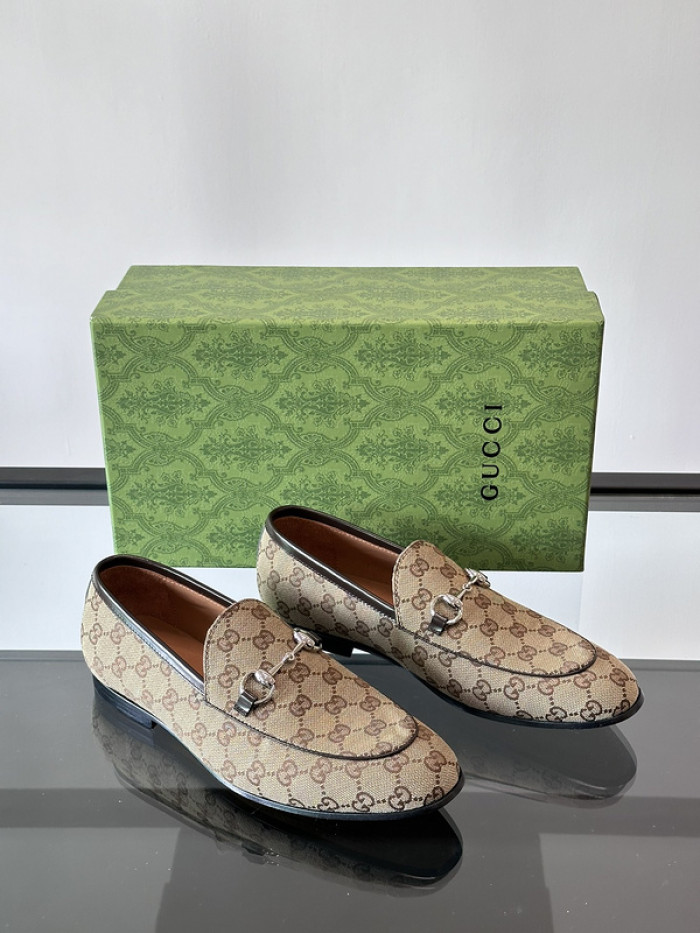 G*u*i1 loafers gu0613-056