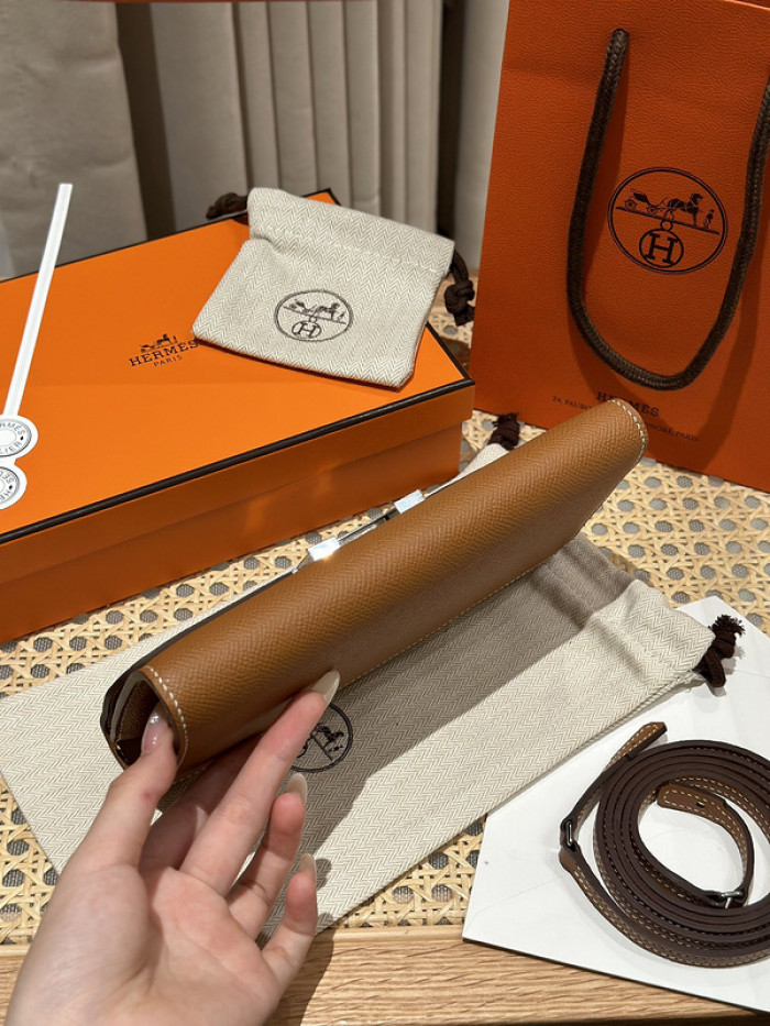 Her*mes bag B0113-212