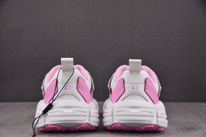 BLCG Sneaker 825418 WDWTS 1972