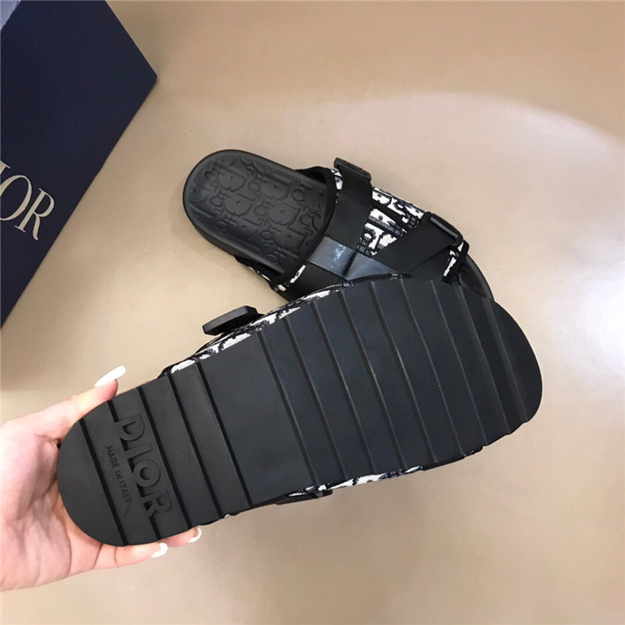 DIOR SLIPPERS