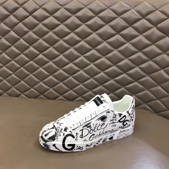 D.G. Sneakers DG210-130