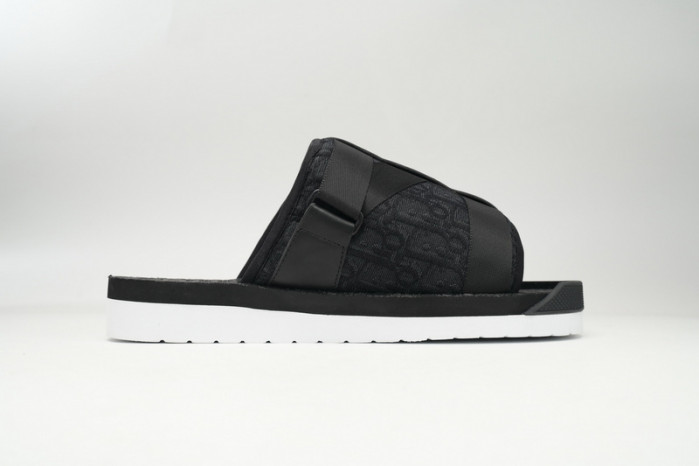 DIOR SLIPPERS