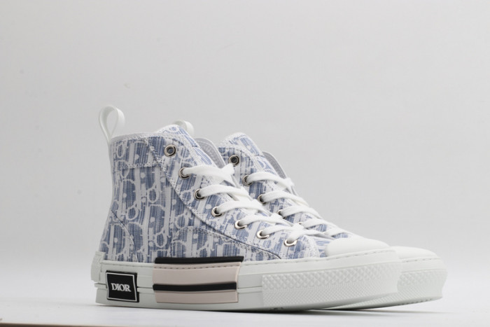 D10R B23 Sneakers High Top