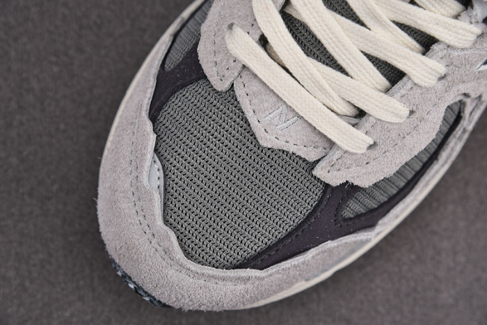 new balance 2002r protection pack rain cloud m2002rda