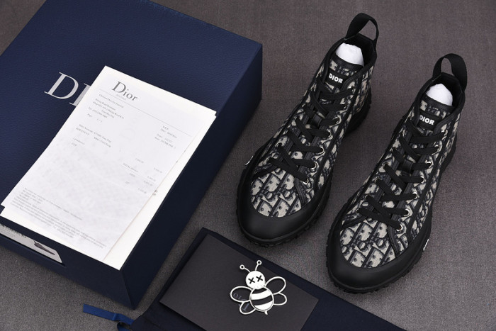 D10R B28 Sneakers High Top