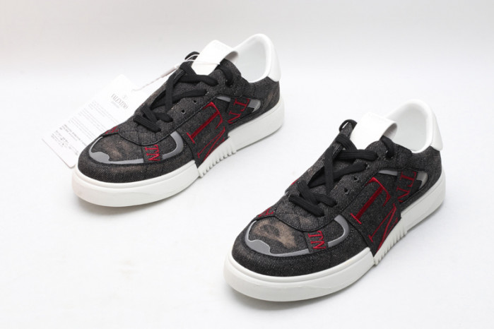 v*lentino sneakers va1085-220