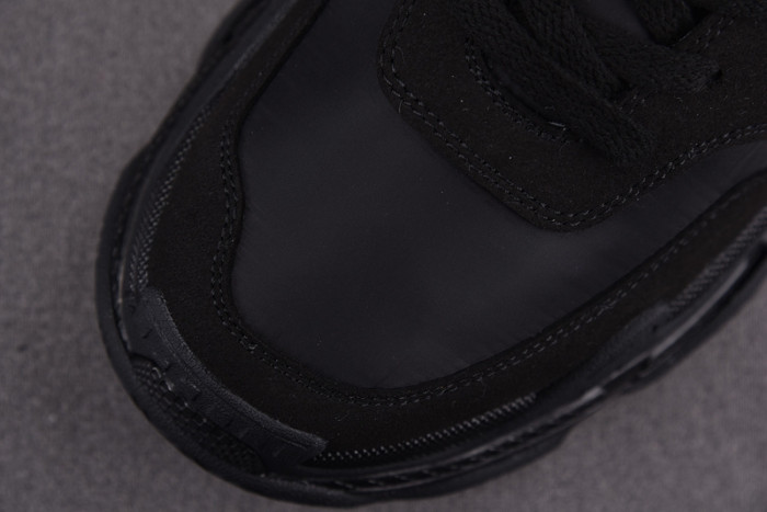 blcg sneaker triple.s sneakers bl5632-001