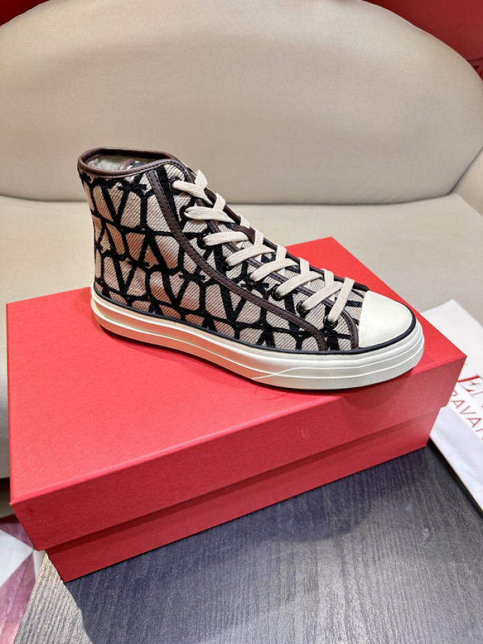 v*lentino sneakers va1085-224