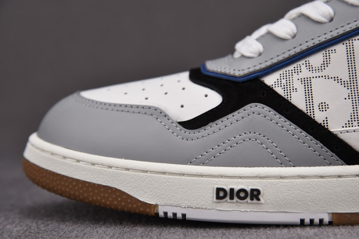 d10r b27 sneakers