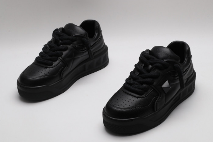 v*lentino sneakers va1085-235