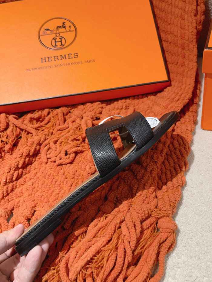 H**mes slide cu526-2053