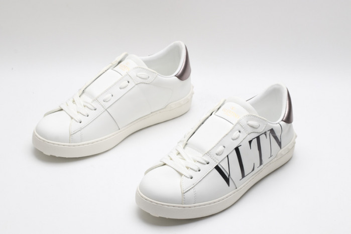 v*lentino sneakers va1085-246
