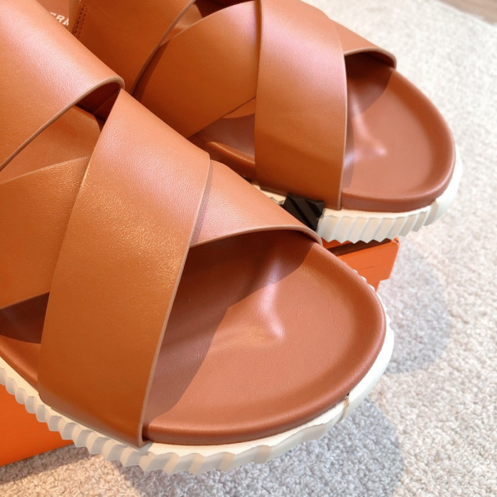 he*mes slide cu526-2070