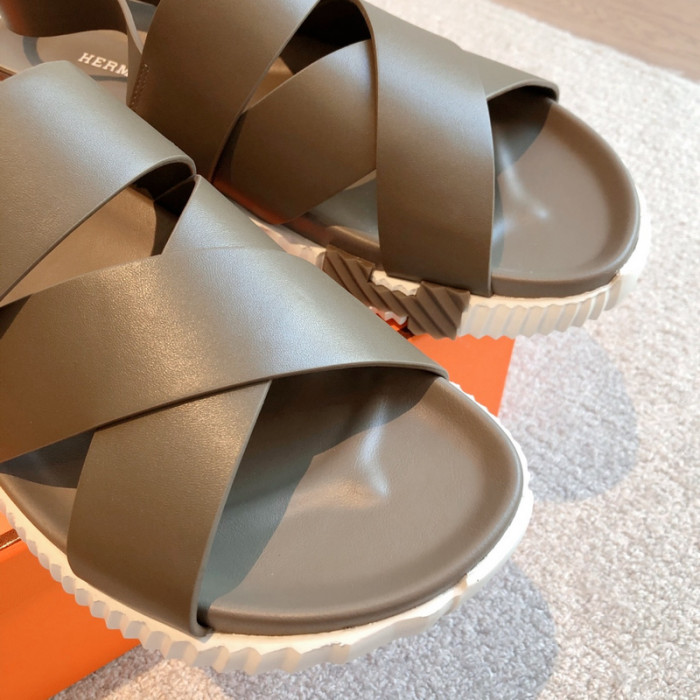 he*mes slide cu526-2074