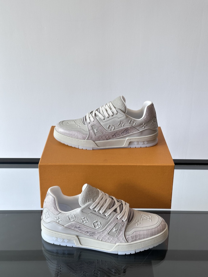 1V SNEAKERS 1V0425-213