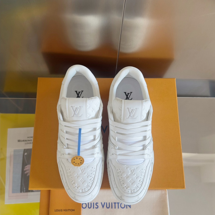 1V SNEAKERS 1V0425-214