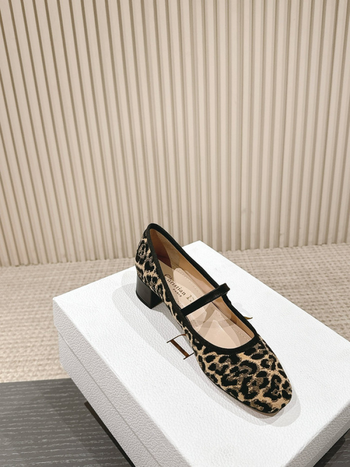 D10R SNEAKERS D896-123