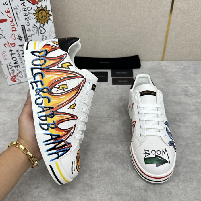 D.G. Sneakers DG210-223