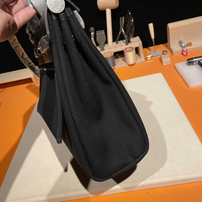 Her*mes bag B0113-198