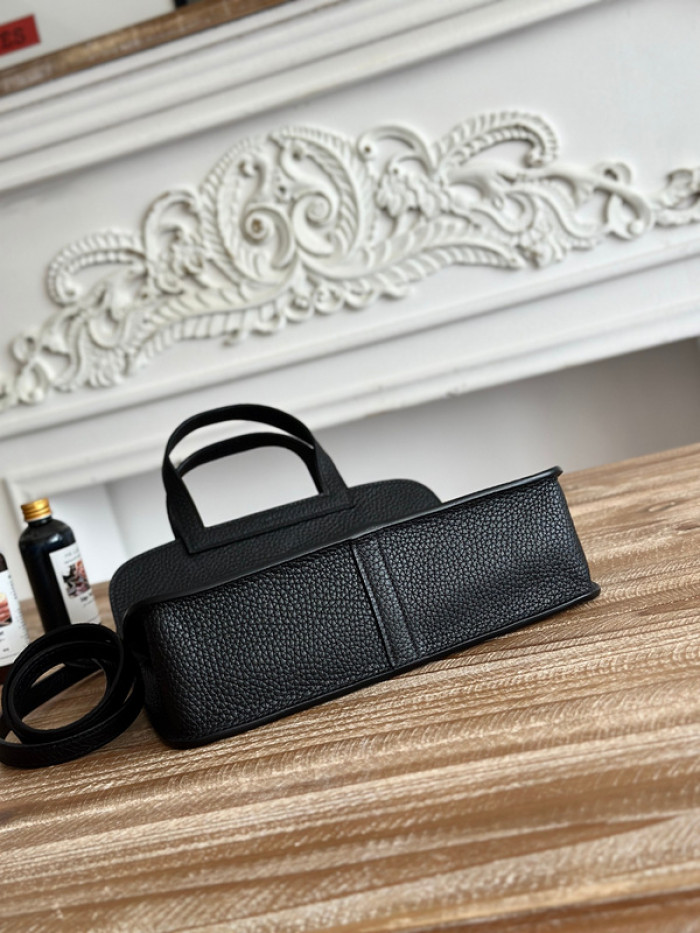 Her*mes bag B0113-214