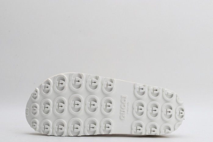 G*u*i slippers gu568-009