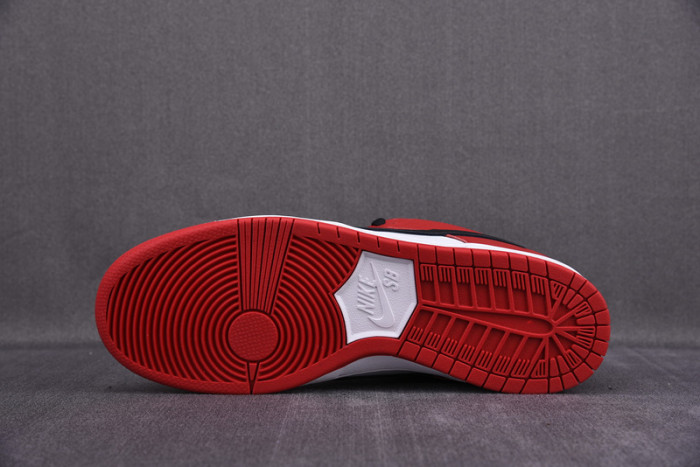 nike sb dunk low j-pack chicago bq6817-600