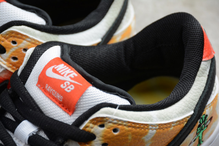 nike sb dunk low raygun tie-dye white bq6832-101