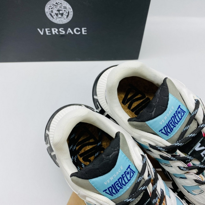 vers chain reaction sneakers