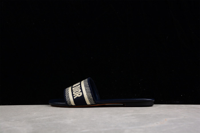 DIOR SLIPPERS