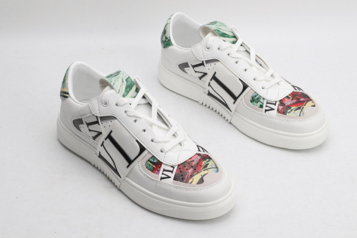 v*lentino sneakers va025-102