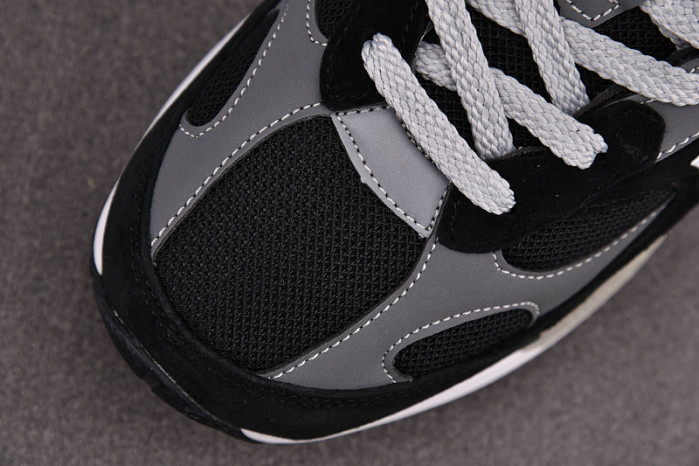 new balance sneaker m992bk