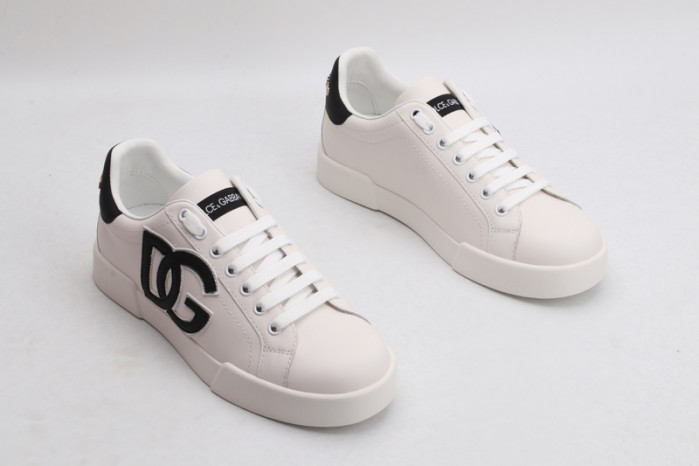 d.g. sneakers ef563-002