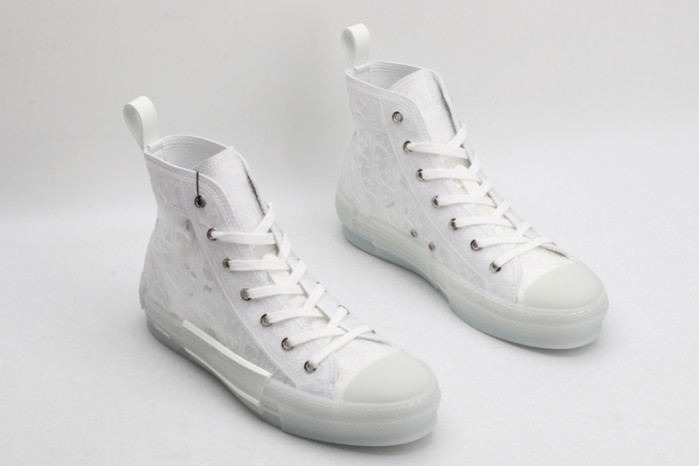 D10R B23 Sneakers High Top