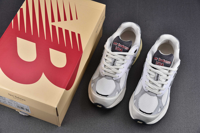 new b*lance teddy santis x 