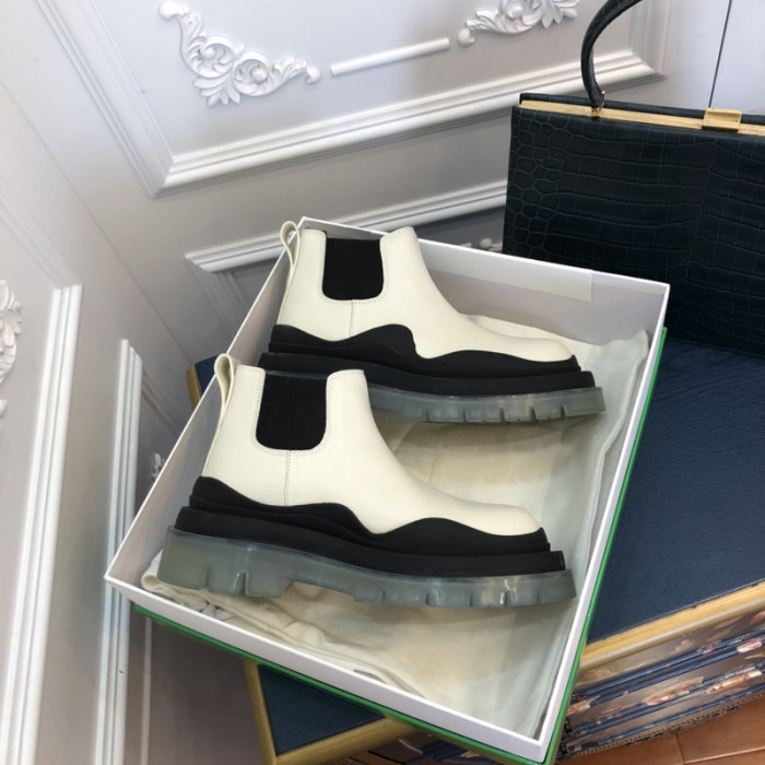 Bo*te*ga ve*ne*ta sneaker