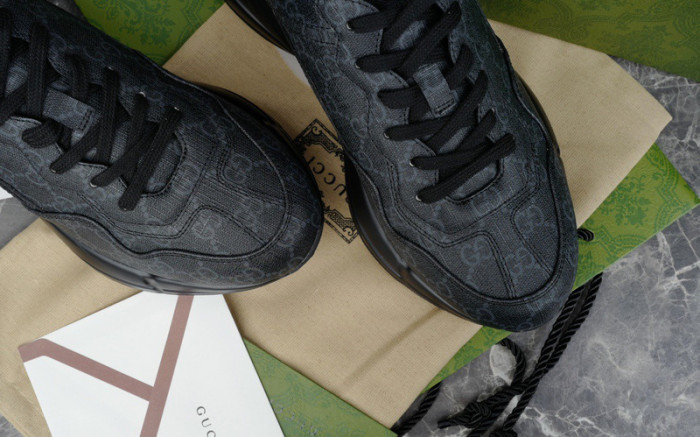 G*u*i trainer sneaker gu008