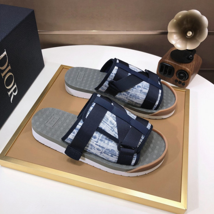 DIOR SLIPPERS