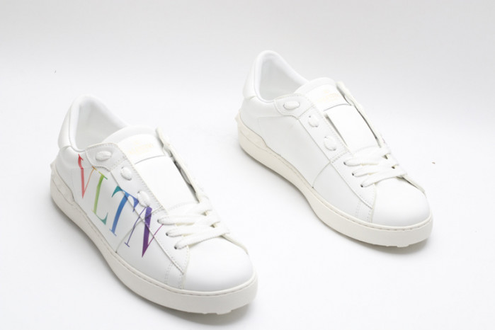 v*lentino sneakers va1085-240