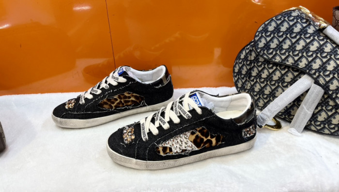 g0lden g00se gg0529-002