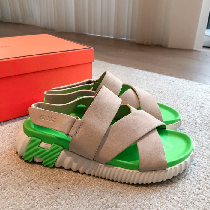 he*mes slide cu526-2077