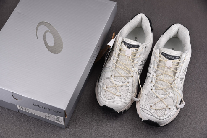 As*ic*s 1201a922-100