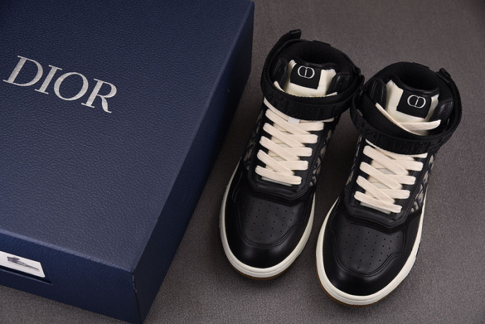 D10R B27 SNEAKERS BNOP235-043