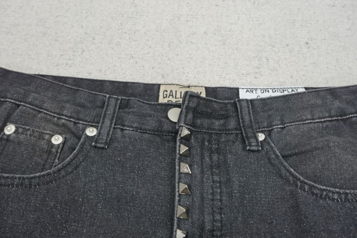 ga11ery dept GB1216-057