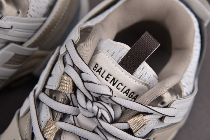 BLCG Track.WTRHW9011