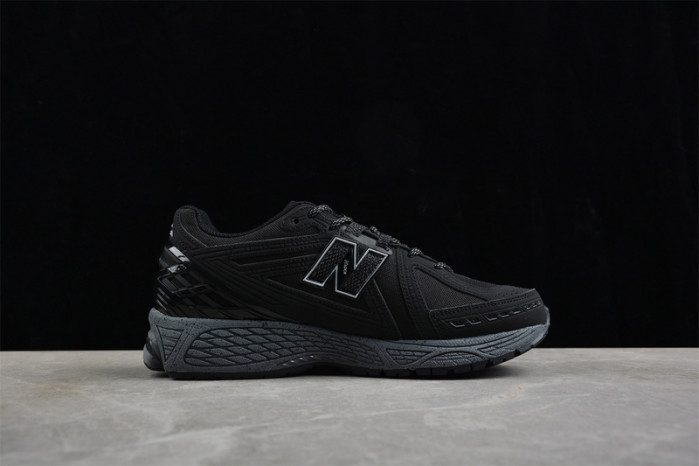 New Balance 1906R Cordura 
