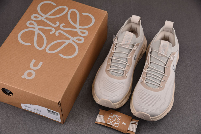 L0EWE SNEAKERS T0425-079