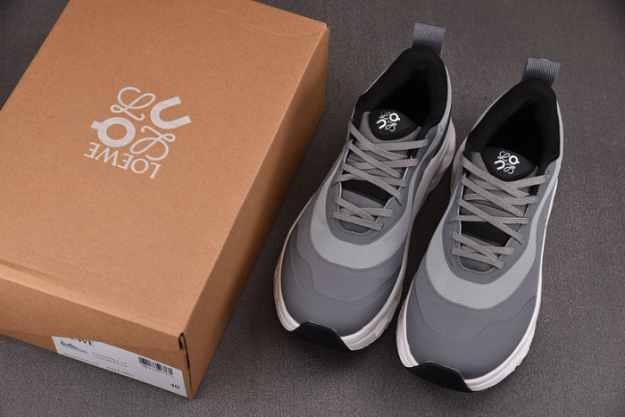 L0EWE SNEAKERS T0425-089