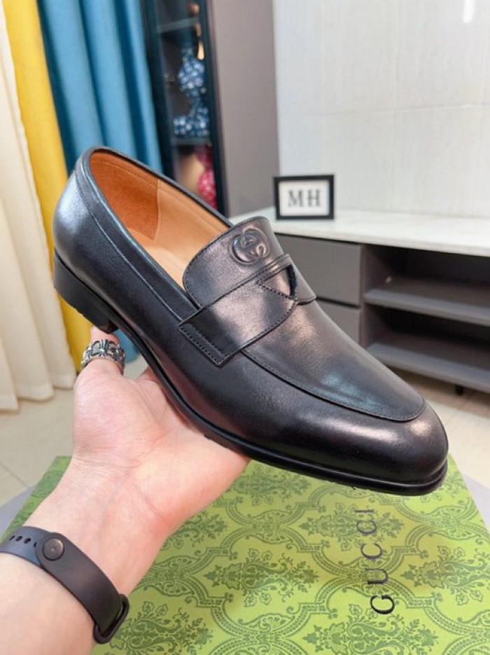 G*u*i1 loafers gu0613-079