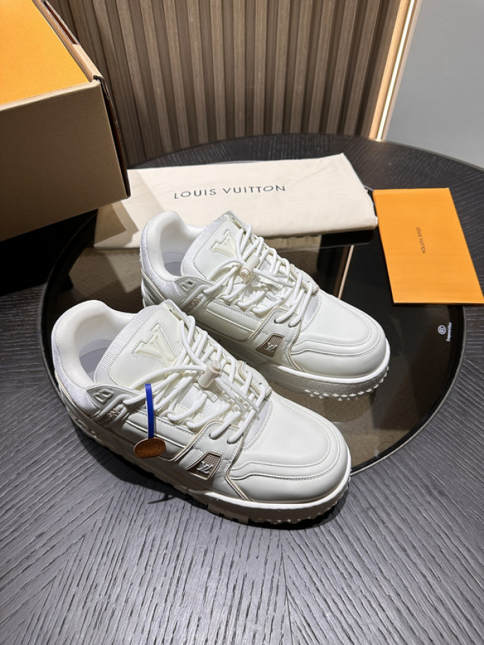 1V SNEAKERS 1V0425-173