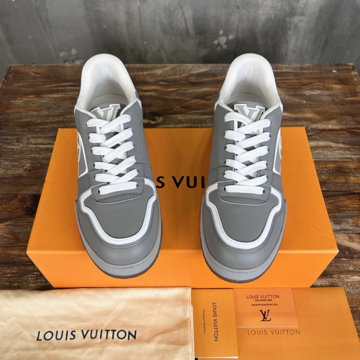 1V SNEAKERS 1V0425-203